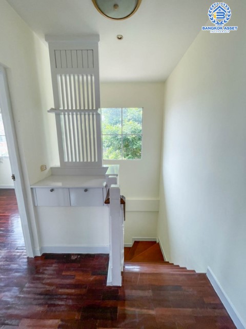 *****บ้านเดี่ยวมือสองย่านปทุมธานี ม.ชัยพฤกษ์1 ติวานนท์-ราชพฤกษ์ คุณภาพระดับแบรนด์ L&H บนเนื้อที่ 50.6 ตร.ว. ฟังก์ชัน 3 ห้องนอน 2 ห้องน้ำ 1 ที่จอดรถ บ้านสวย สภาพดี ราคาถูก บนทำเลติดถ. 345 เชื่อมต่อหลายเส้นทาง ใกล้โรบินสันศรีสมาน จองด่วน!